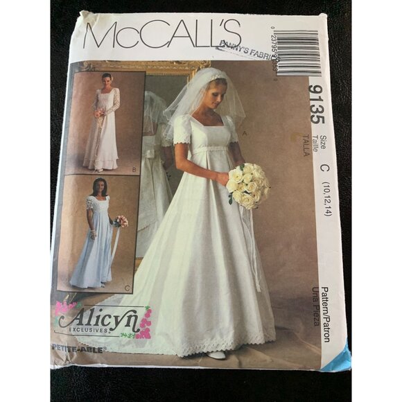 McCall's Misses Bridal Gown and Bridesmaid Dress Sewing Pattern Sz 10 - 14 9135 - Picture 9 of 10
